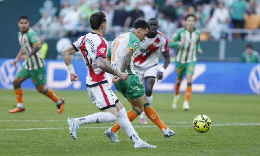Real Betis vs Rayo Vallecano (22:15 – 21/02) | Xem lại trận đấu